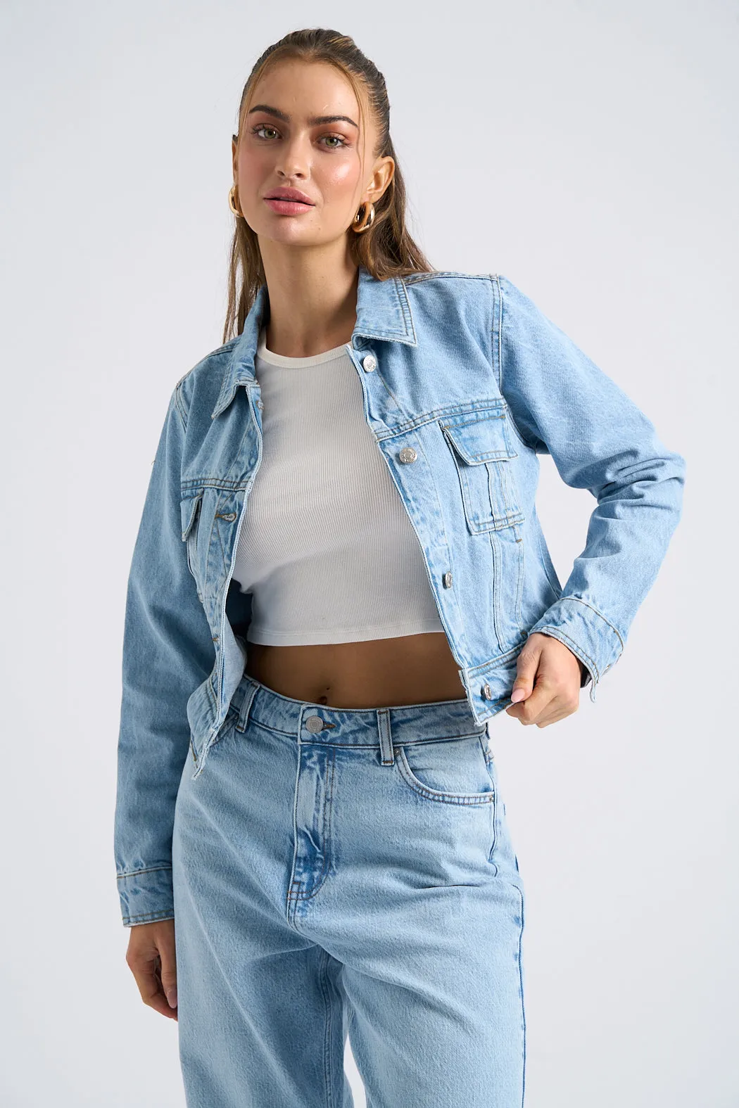 Bleach Wide Leg Jean