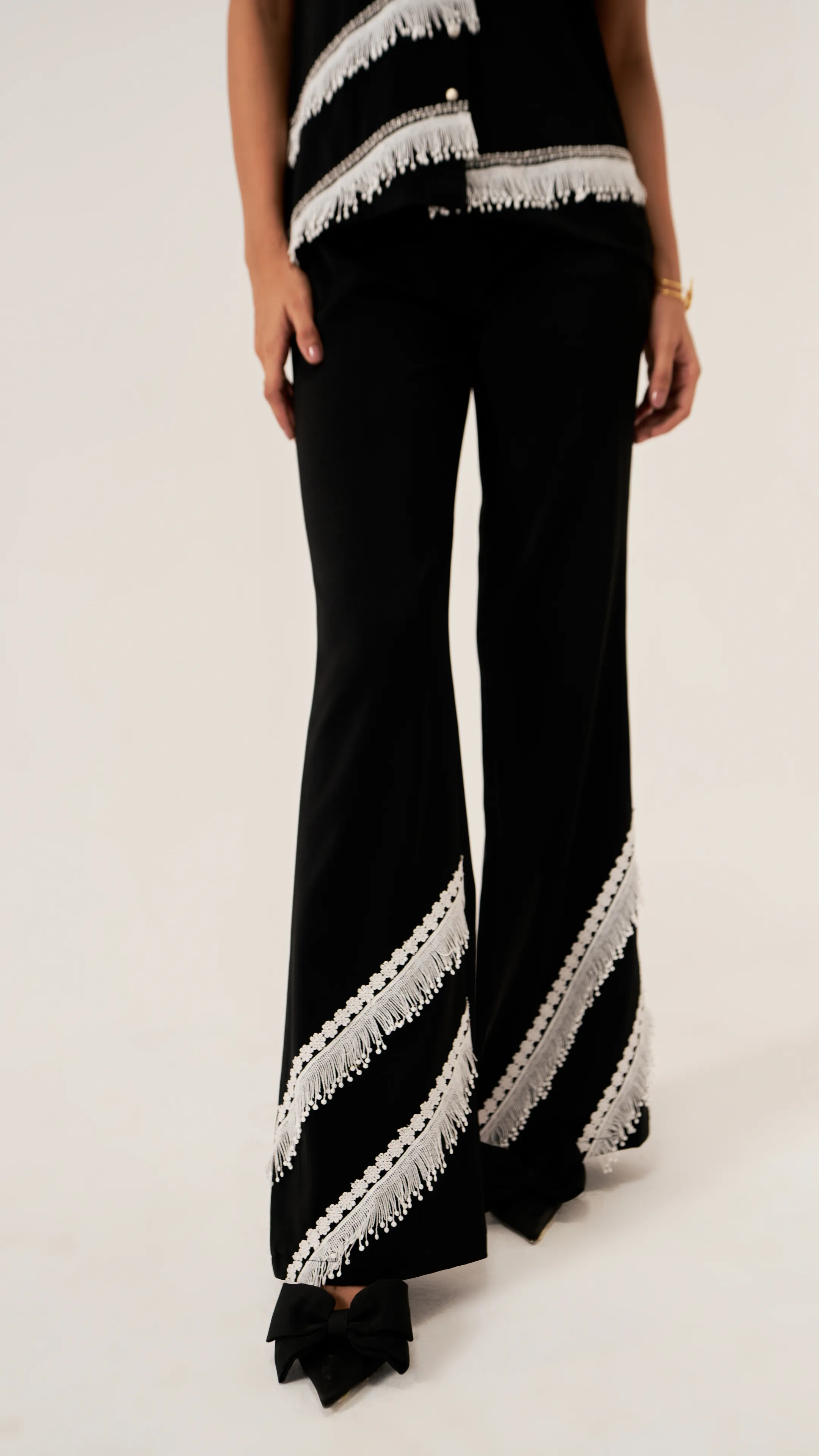 Drop a dazzle black pants