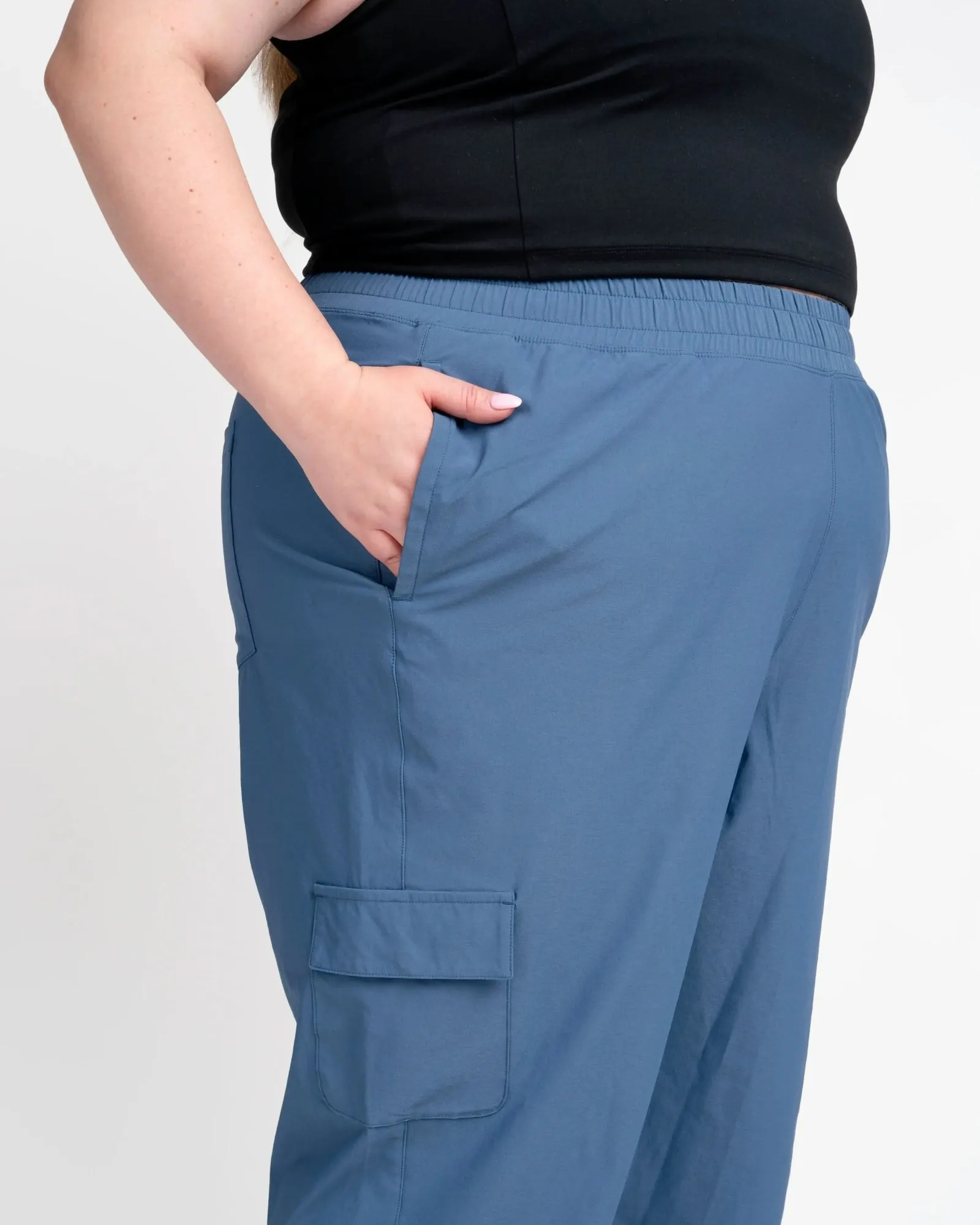 go explore essential pant | stargazer