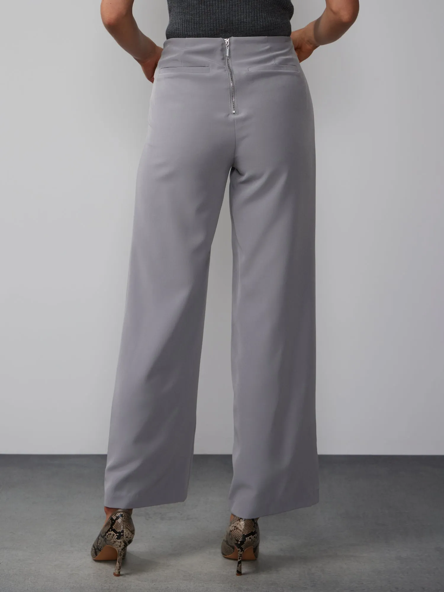 Petite Fit To Flatter Flared Seamed Pant