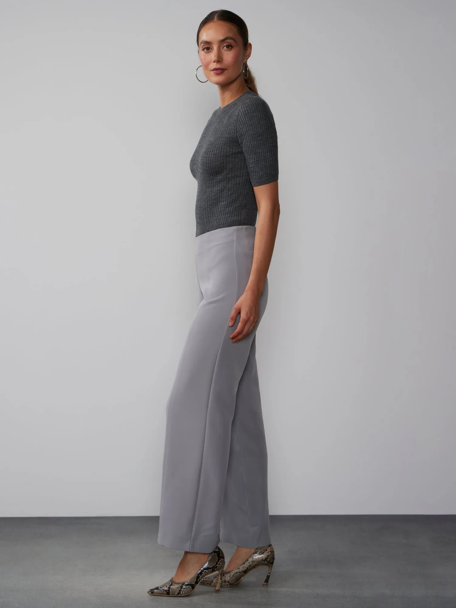 Petite Fit To Flatter Flared Seamed Pant