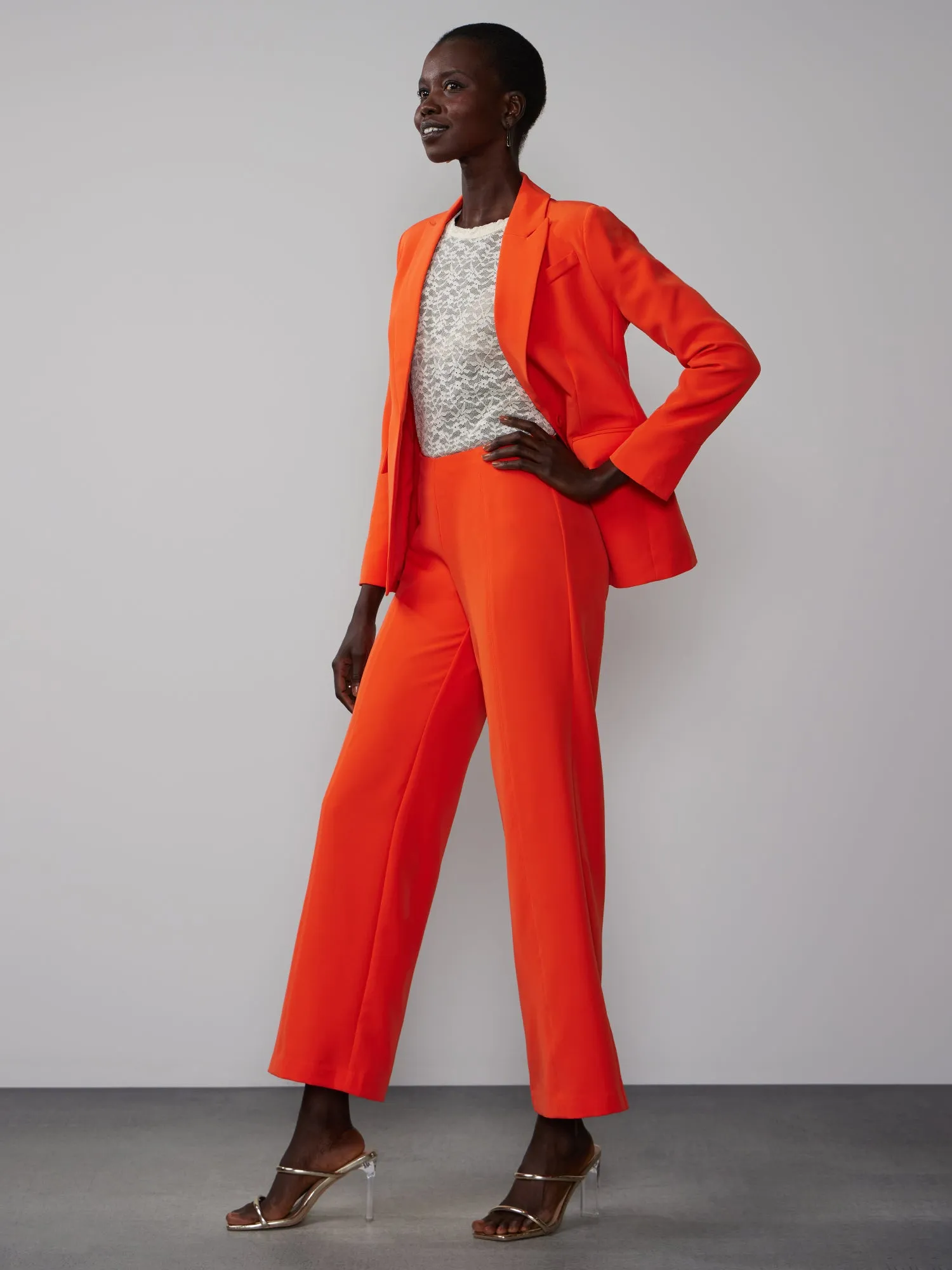 Petite Fit To Flatter Flared Seamed Pant