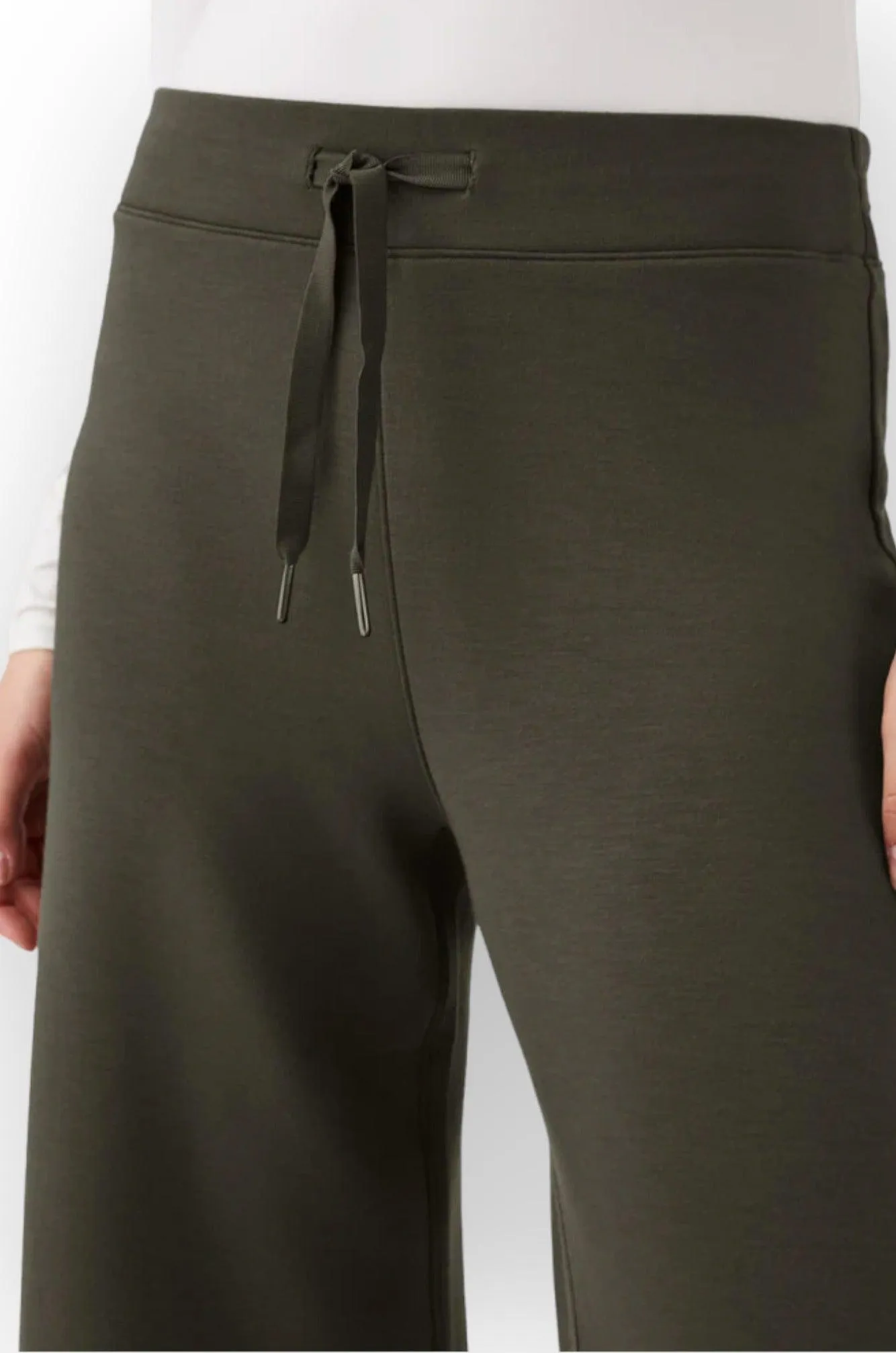Spanx Dark Palm Air Essentials Wide Leg Pants